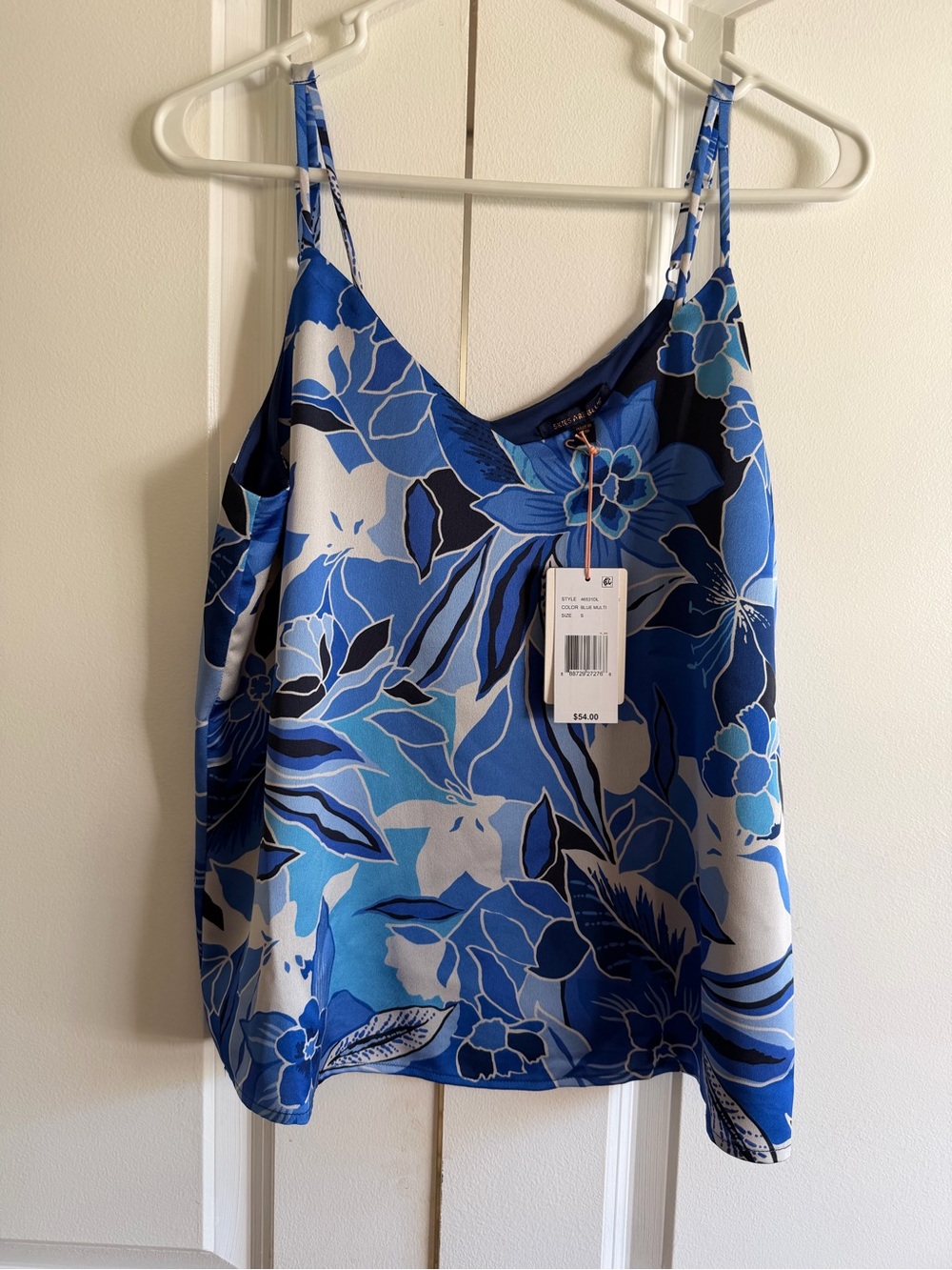 Skies Are Blue Blue & White Floral V-Neck Cami Top New NWT Adjustable Straps